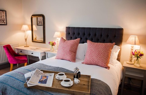 Overton Hotel | The White Hart, Overton
