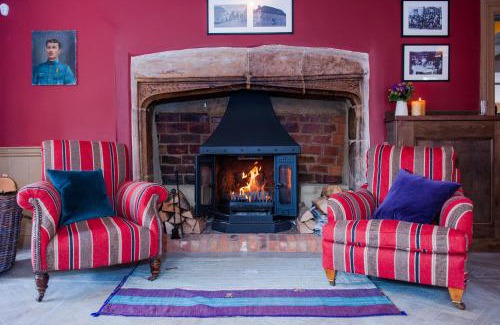 Overton Hotel | The White Hart, Overton