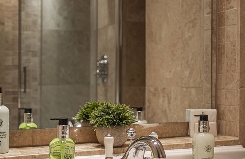 Romsey Hotel | The White Horse Hotel, Romsey, Hampshire