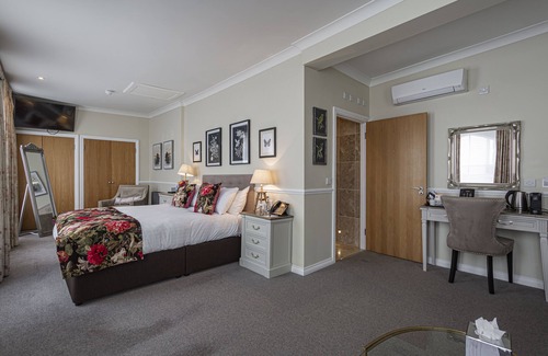 Romsey Hotel | The White Horse Hotel, Romsey, Hampshire