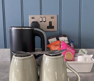 Stoke Ash House | The White Horse Inn