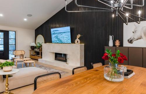 Caledonia House | The White House