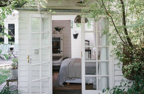 Daylesford Cottage | The White House Daylesford