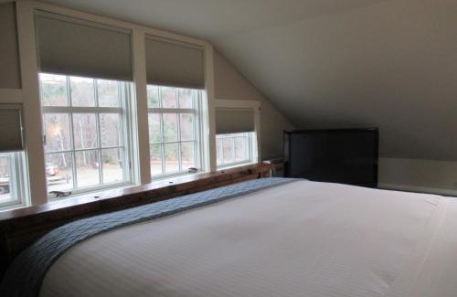 Wilmington Hotel | The White House Inn