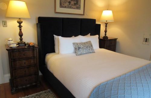 Wilmington Hotel | The White House Inn