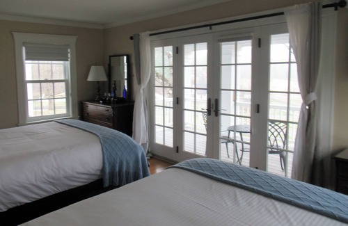Wilmington Hotel | The White House Inn