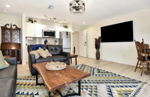 Painters Hill House | The White House on Flagler Beach - Unit 23