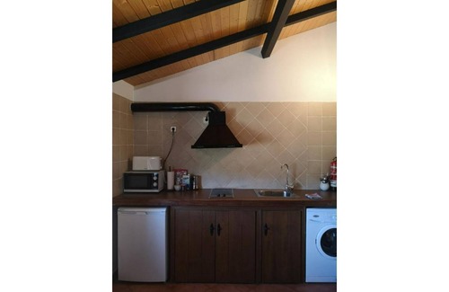 Ablanque Cottage | The White House (Rural House) (15 people)