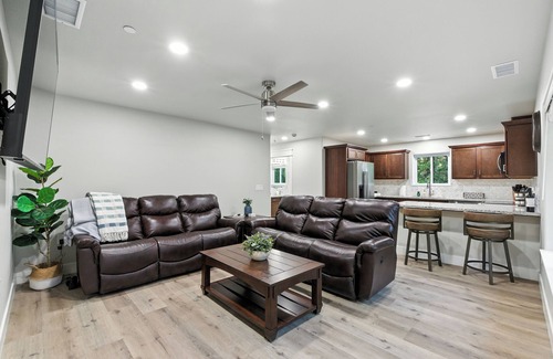 West Village Cabin | The White House | Unit 2