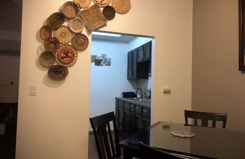 West San Antonio Apartment | The White House!