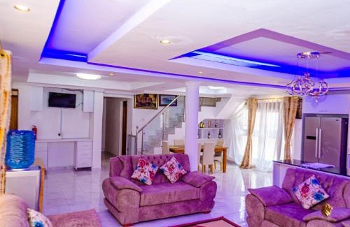 Nyeri Villa | The White Villa King