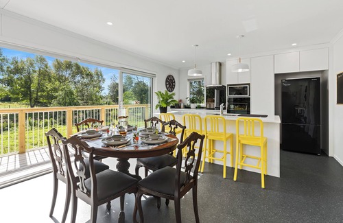 Lepperton House | The Whitehouse - Lepperton Holiday Home
