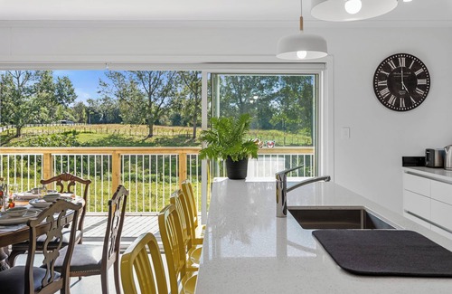 Lepperton House | The Whitehouse - Lepperton Holiday Home