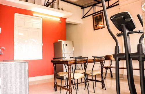 Bhowanipore House | The whole apartment on Elgin Road - Central Kolkata