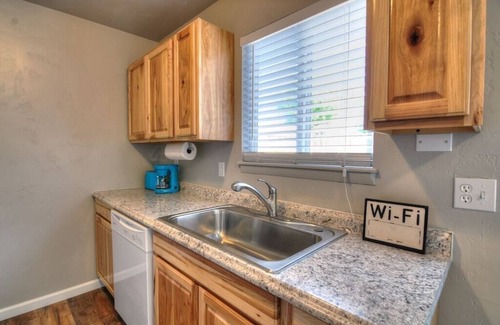 Grand Junction House | The Whole Enchilada w/4 townhomes, Hot Tub