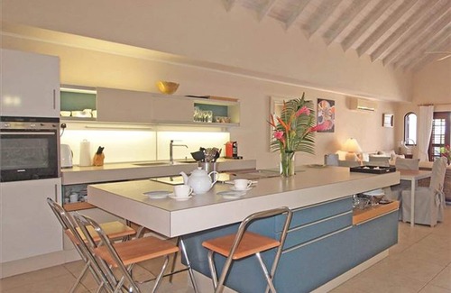 Douglas Apartment | The Wicket, White Sands - West Coast Beachfront, Sun Terrace, Penthouse, Full AC