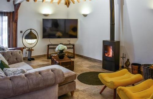 Dunston House | The Wilderness Retreat