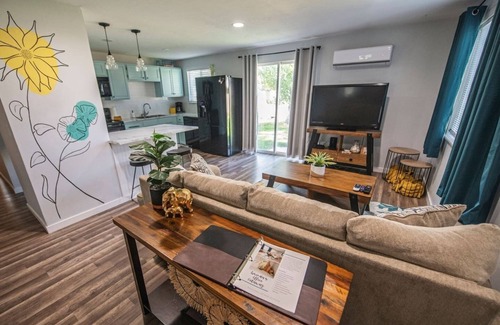 West Valley House | The Wildflower - colorful and comfortable!
