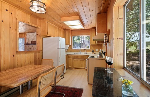 Alta Cabin | The Wildwood Cabin - Tahoe National Forest