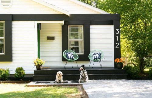 Downtown House | The WILLA on 7th, located in Downtown BENTONVILLE!