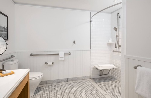 Williamstown Hotel | The Williams Inn