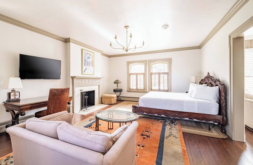 Willoughby Bed & Breakfast | The Willoughby House