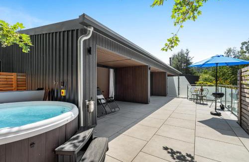 Abergavenny Apartment | The Willow - Luxury Hideaway