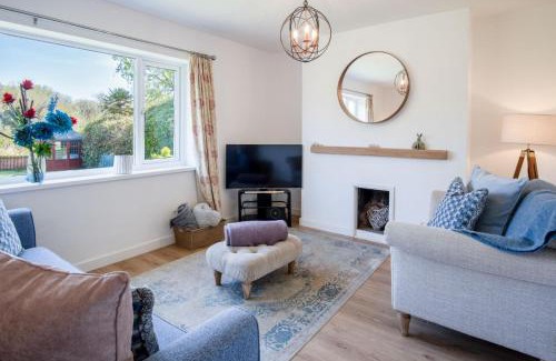 Oxwich House | The Willows - 2 Bedroom Cottage - Oxwich