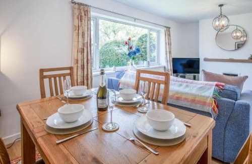 Oxwich House | The Willows - 2 Bedroom Cottage - Oxwich