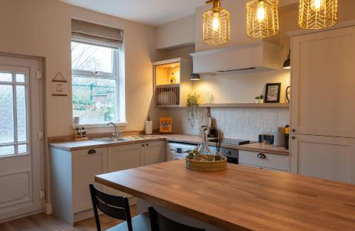 Newton-le-Willows House | The Willows