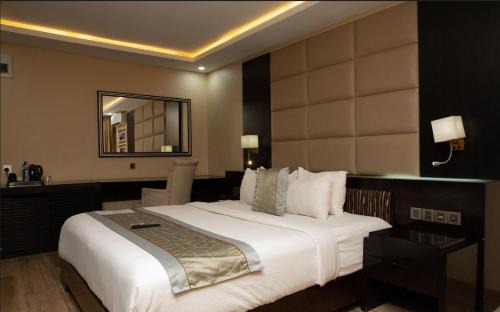 Ibadan Hotel | The Willows Nest Hotel Ibadan