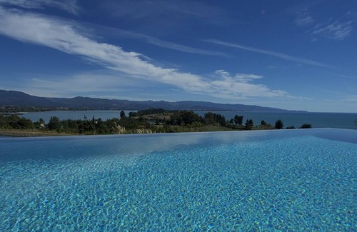 Tasman Villa | The Windhover Estate