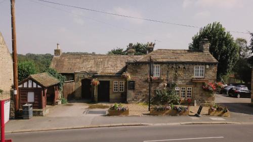 Collingham Hotel | The Windmill Inn