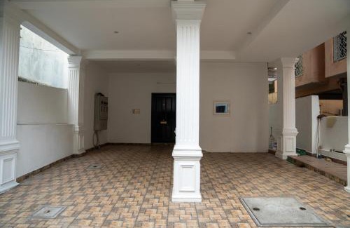 Yelbarga Apartment | The Windsor