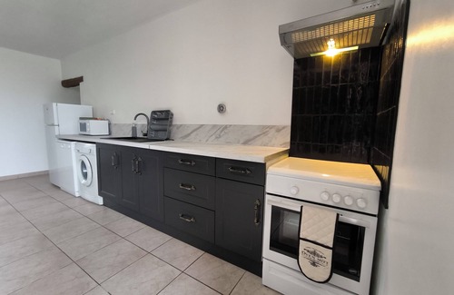 Monsireigne Apartment | The Wine Cellar apartment, summer & winter rental, Pays de Loire