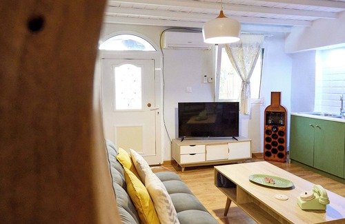 Chios House | The Wine House
