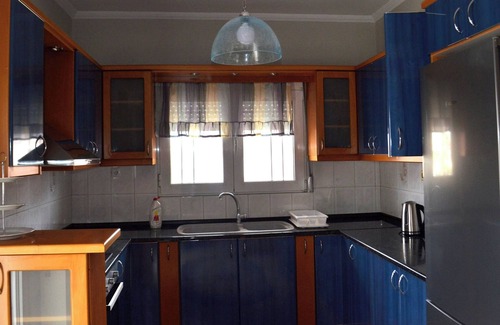 Drama Apartment | The Winebirds