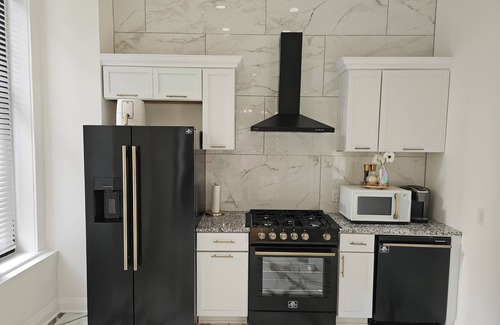 West Main Historic District Apartment | The Winston | Walkable Luxury Loft in Downtown