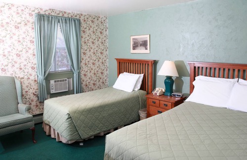 Greenville Hotel | The Winter Inn