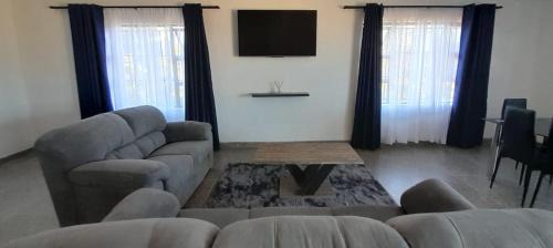 Port Edward House | The Wishing Well Guest House Self-Catering