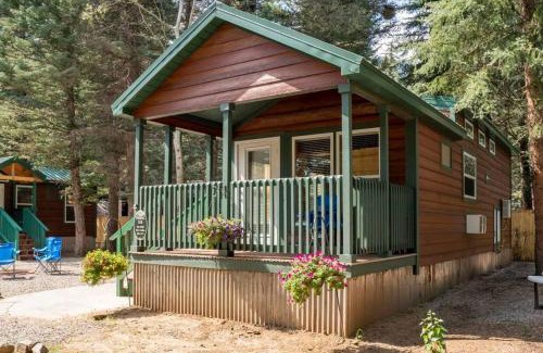 Bayfield House | The Wolf Den Cabin #13 at Blue Spruce RV Park & Cabins