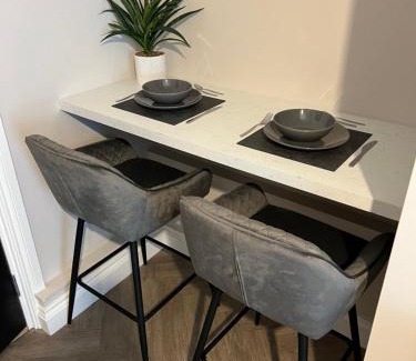 Lowestoft Hotel | The Wolf Inn