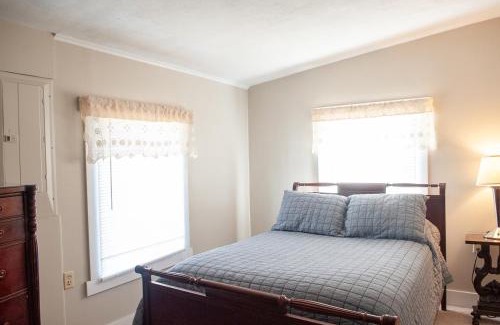 Ellinwood Bed & Breakfast | The Wolf Manor