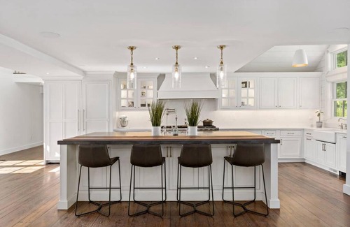 Stonington Villa | The Wolfstead - near Mystic, Casinos & Beaches