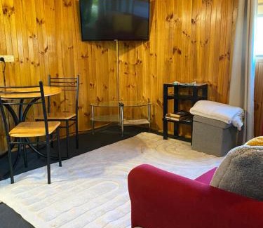 Tullah House | The Wombat Cottage