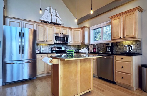 Haliburton Cottage | The Wonderland Cottage