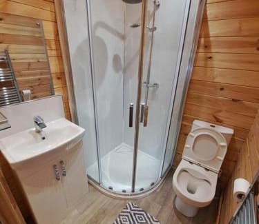 Whitby Apartment | The Woodland Cabin