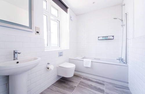Wimbledon Park Hotel | The Woodman Hotel