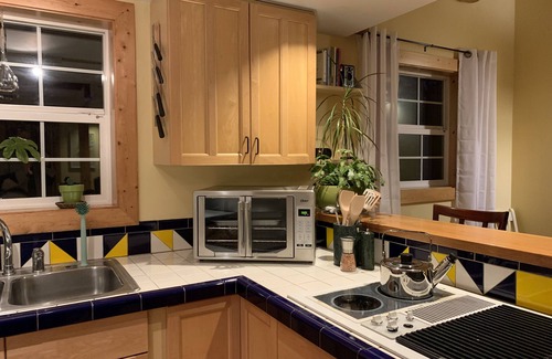 Anacortes House | The Woodpecker Cabin on Guemes Island with Hot Tub!