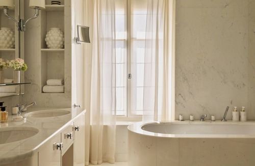 Wilson Hotel | The Woodward, Auberge Resorts Collection